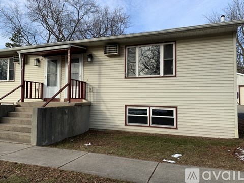 4004 Bruns Ave 2 Beds Apartment for Rent