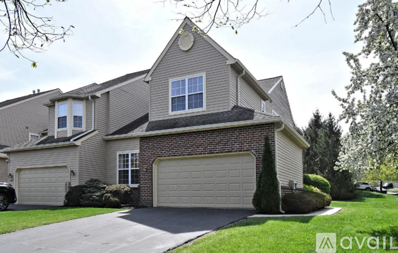 235 Pinecrest Lane 3 Beds Townhouse for Rent - Photo gallery 1