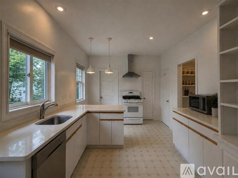 35 College Ave 1 Apartment for Rent