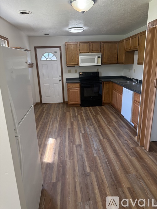 186 Valley View Drive 3 Beds Single Family Home for Rent - Photo gallery 4