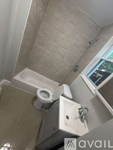 591 S 19th St 3 Beds Apartment for Rent - Photo gallery 4