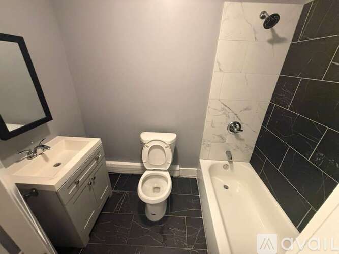 808 Clinton Ave 5 Beds Apartment for Rent - Photo gallery 2