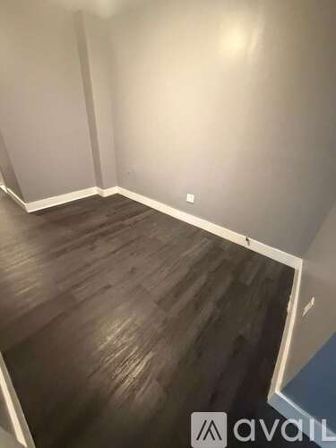 808 Clinton Ave 5 Beds Apartment for Rent - Photo gallery 4