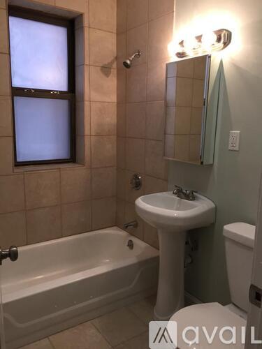 891 Huntington Ave 3 Beds Apartment for Rent - Photo gallery 1