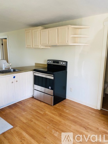 169 Main St 2 Beds Apartment for Rent - Photo gallery 3