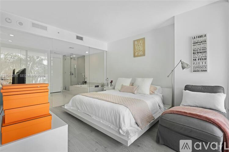 650 NE 32nd St 2 Beds Apartment for Rent - Photo gallery 2