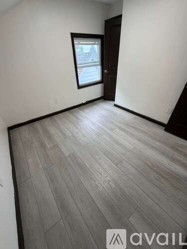 163 Elwood Ave 2 Beds Apartment for Rent - Photo gallery 2