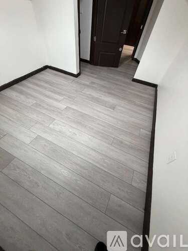 163 Elwood Ave 2 Beds Apartment for Rent - Photo gallery 4