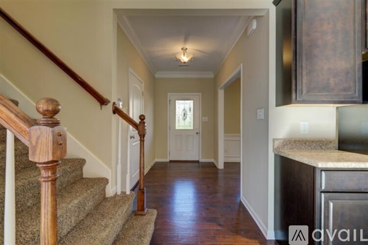 805 Concord Crossing Ln 4 Beds Single Family Home for Rent - Photo gallery 5