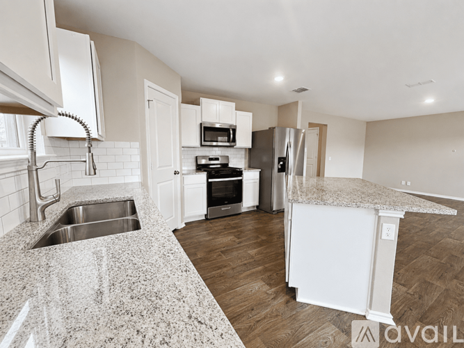13855 Guffey Cir 4 Beds Single Family Home for Rent - Photo gallery 4