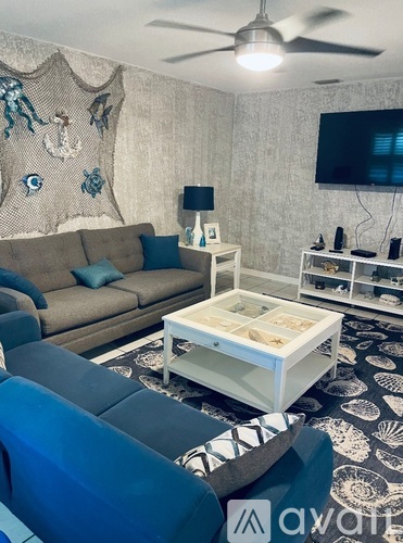 400 Oakridge Blvd 2 Beds Apartment for Rent - Photo gallery 3