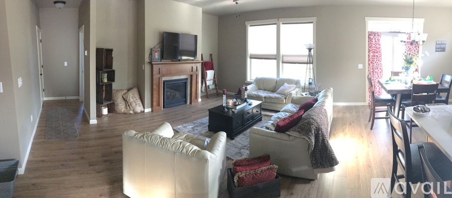 1748 13th Street 3 Beds Single Family Home for Rent - Photo gallery 2