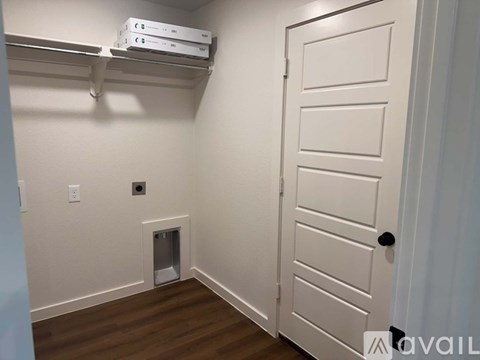 13825 Gary Ave 3 Beds Apartment for Rent