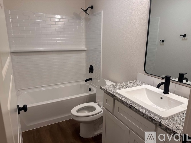 13825 Gary Ave 3 Beds Single Family Home for Rent - Photo gallery 3