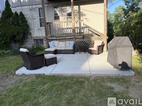 3565 North Maryland Avenue 1 Apartment for Rent