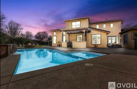 335 Nebbiolo Ct 4 Beds Apartment for Rent