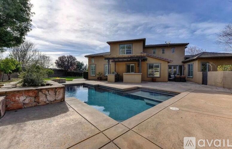 335 Nebbiolo Ct 4 Beds Single Family Home for Rent - Photo gallery 2