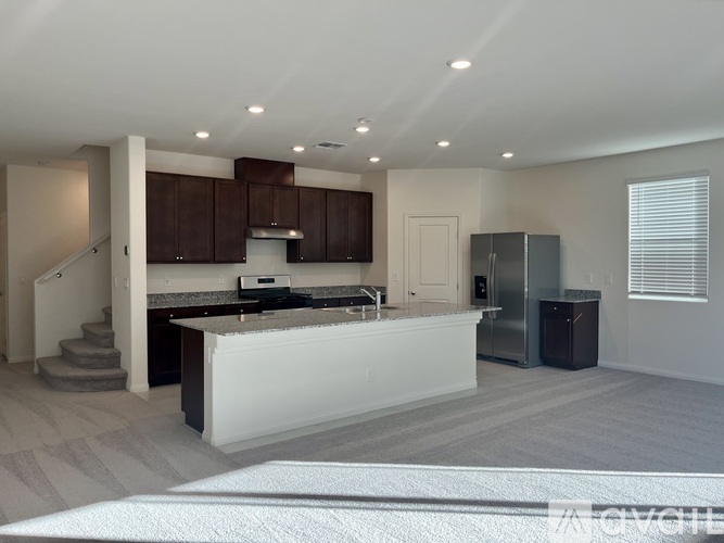 6947 Wildhorse Creek Street 5 Beds Single Family Home for Rent - Photo gallery 3