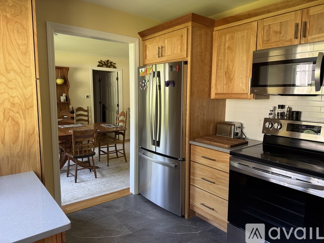 56 Hilltop Place 3 Beds Condo for Rent - Photo gallery 2