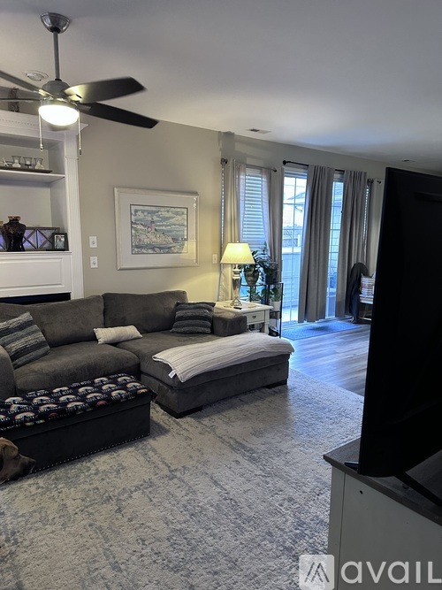 1173 Farrcroft Way 2 Beds Single Family Home for Rent - Photo gallery 2