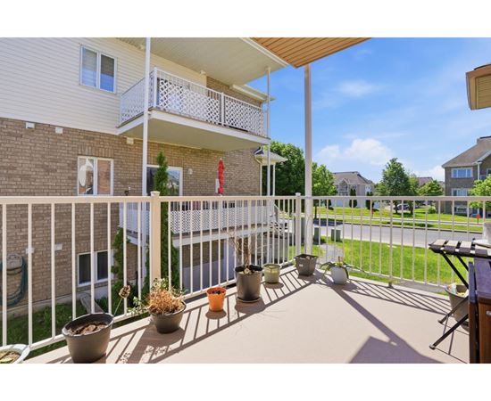330 Boul. du Plateau, #2 2 Beds Apartment, Condo, Home for Rent - Photo gallery 4