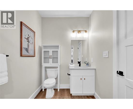 12 Mill STREET West Unit# 412 Studio Apartment, Home for Rent - Photo gallery 4