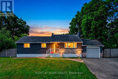 A house with a garage is for sale in Brokerage.