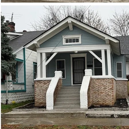 1724 Ekin Ave 3 Beds Apartment for Rent