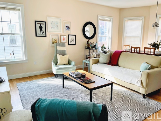 202 Green Street 3 Beds Condo for Rent - Photo gallery 1