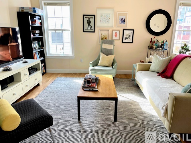 202 Green Street 3 Beds Condo for Rent - Photo gallery 2