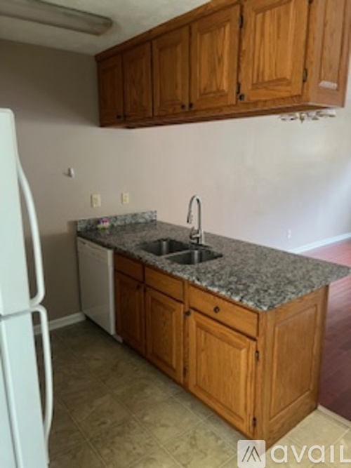 245 Haywood Ln 2 Beds Apartment for Rent - Photo gallery 4
