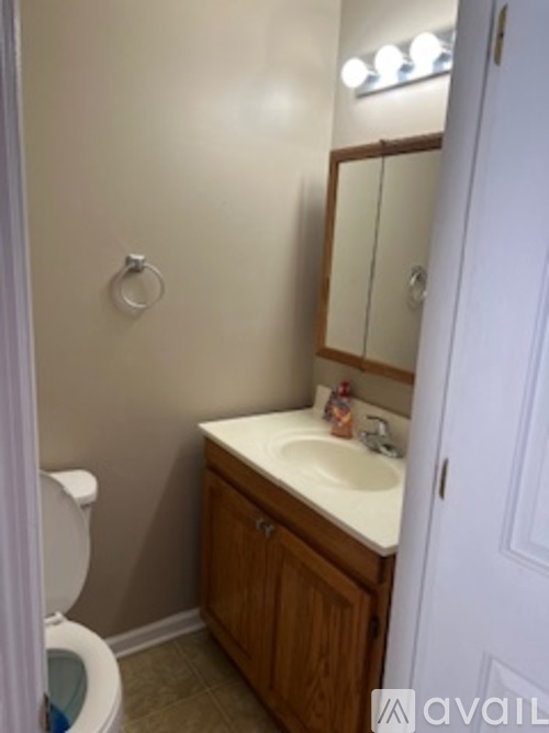 245 Haywood Ln 2 Beds Apartment for Rent - Photo gallery 5
