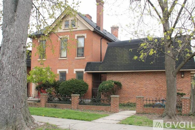 1360 Highland Street 1 Apartment for Rent - Photo gallery 1