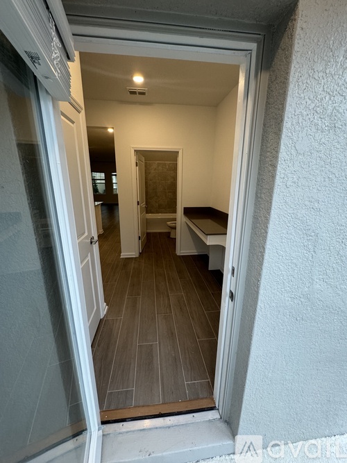 6440 Pine Fork Alley 4 Beds Single Family Home for Rent - Photo gallery 4