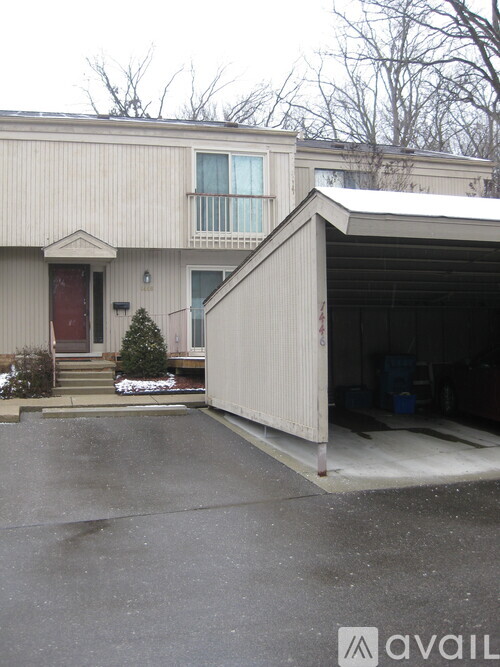 1446 Oakbrook East Drive 3 Beds Condo for Rent - Photo gallery 1