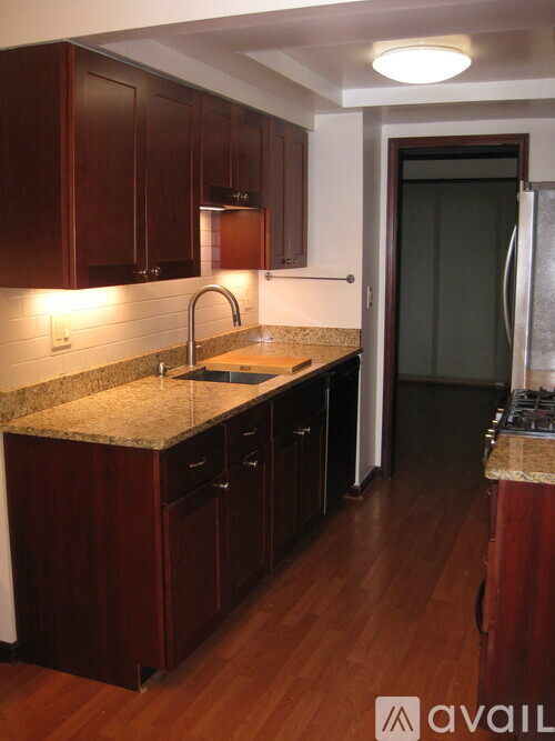 1446 Oakbrook East Drive 3 Beds Condo for Rent - Photo gallery 3