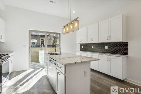 57 N Conestoga St 4 Beds Apartment for Rent