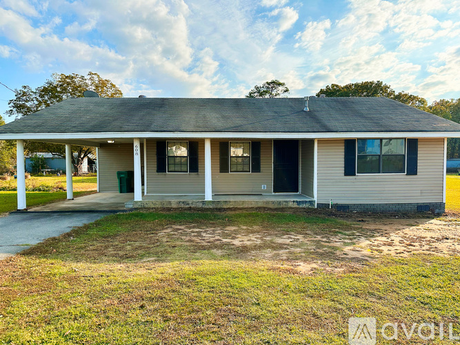 608 Gandy Ave 3 Beds Single Family Home for Rent - Photo gallery 1