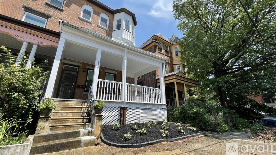939 S St Bernard St 1 Apartment for Rent - Photo gallery 1