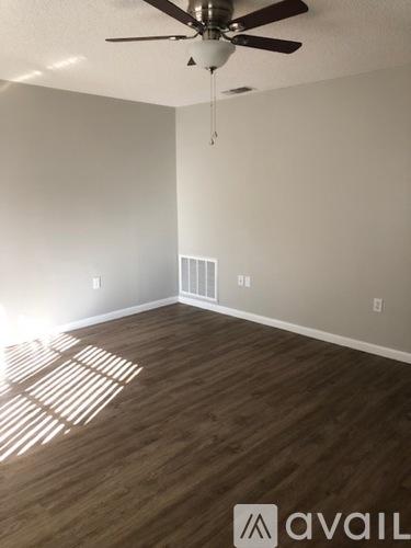 8093 Omaha Circle 2 Beds Single Family Home for Rent - Photo gallery 3
