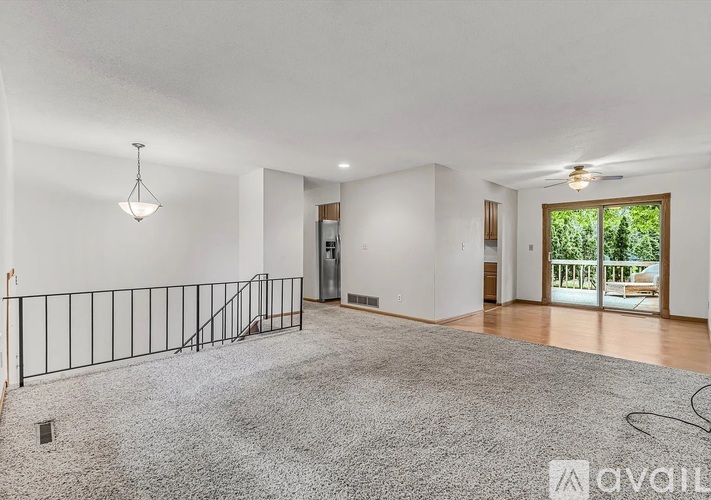1425 West 54th Street 3 Beds Single Family Home for Rent - Photo gallery 4