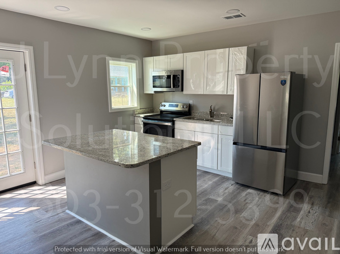 2461 Charleston Hwy 3 Beds Single Family Home for Rent - Photo gallery 5