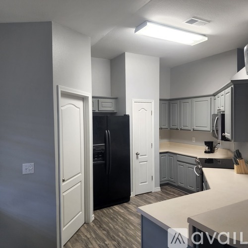 5634 Silver Star Court 3 Beds Single Family Home for Rent - Photo gallery 2