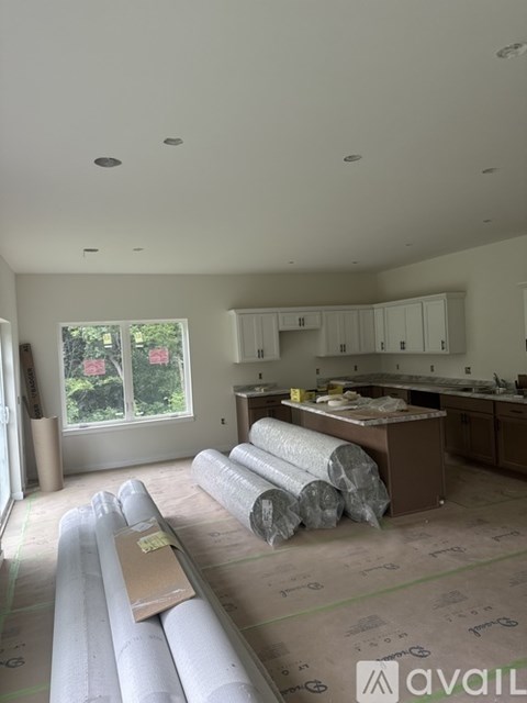 226 Russell Ct 3 Beds Apartment for Rent