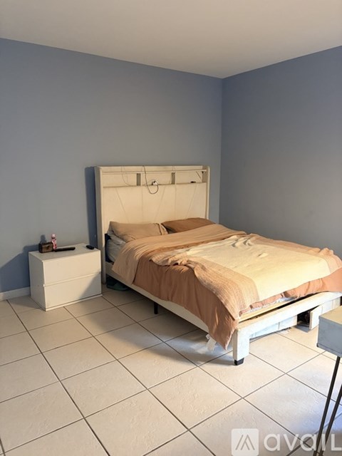 3000 NE 16Th Ave 1 Apartment for Rent
