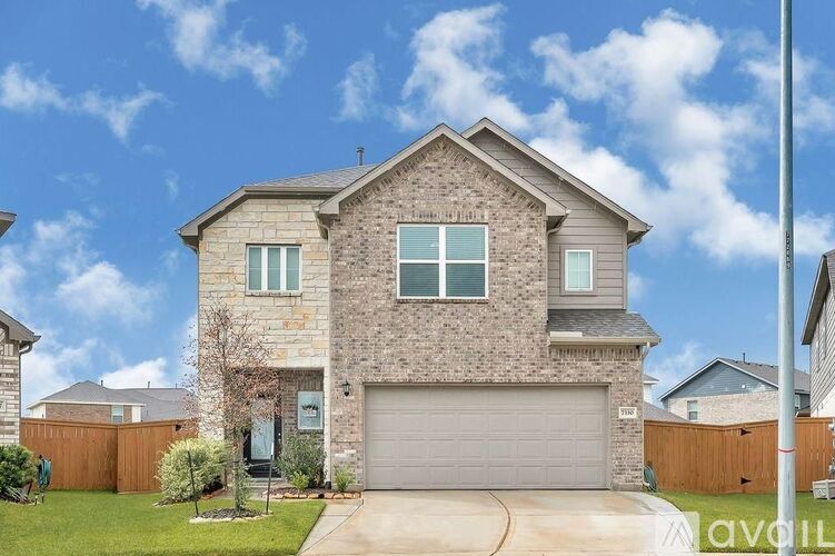 7330 Anathia Drive 4 Beds Single Family Home for Rent - Photo gallery 2