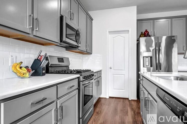 7330 Anathia Drive 4 Beds Single Family Home for Rent - Photo gallery 4