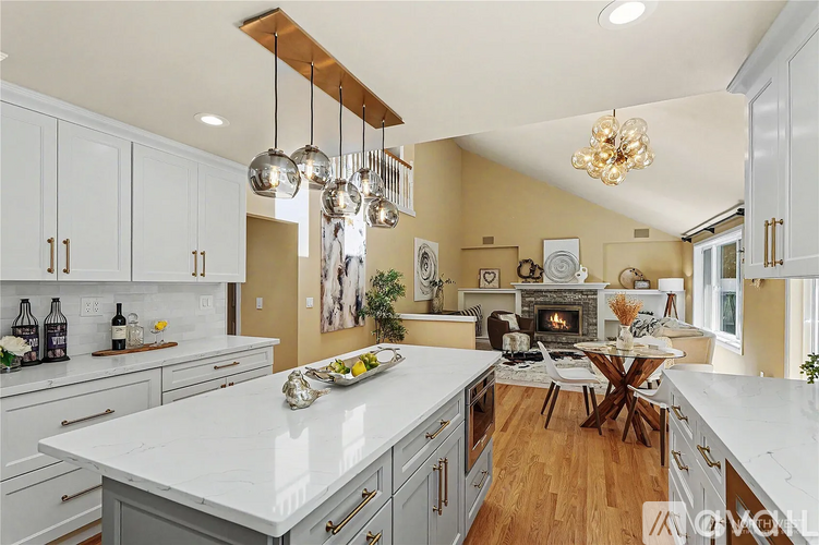 18055 Northwest Varese Court 4 Beds Single Family Home for Rent - Photo gallery 3