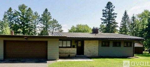114 West Buffalo Street 4 Beds Apartment for Rent