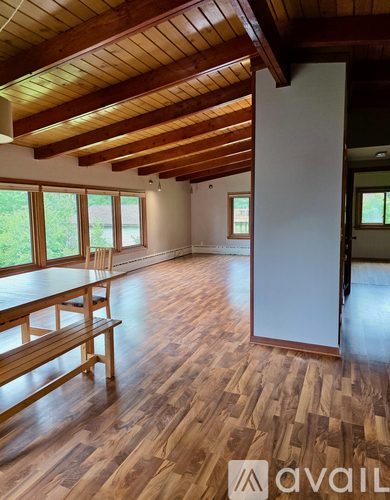 114 West Buffalo Street 4 Beds Single Family Home for Rent - Photo gallery 2